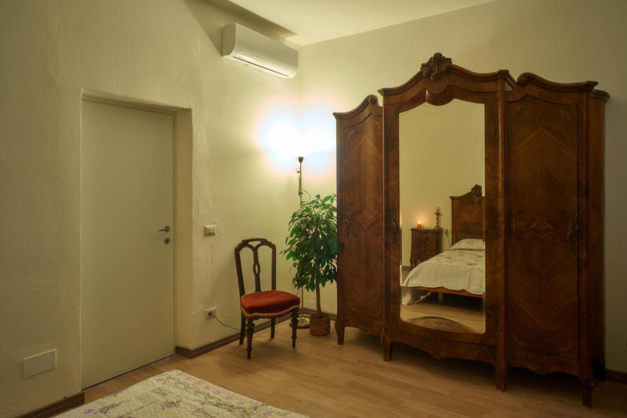 Casa Della Nonna Apartment อับบาเดีย ลาเรียนา ภายนอก รูปภาพ