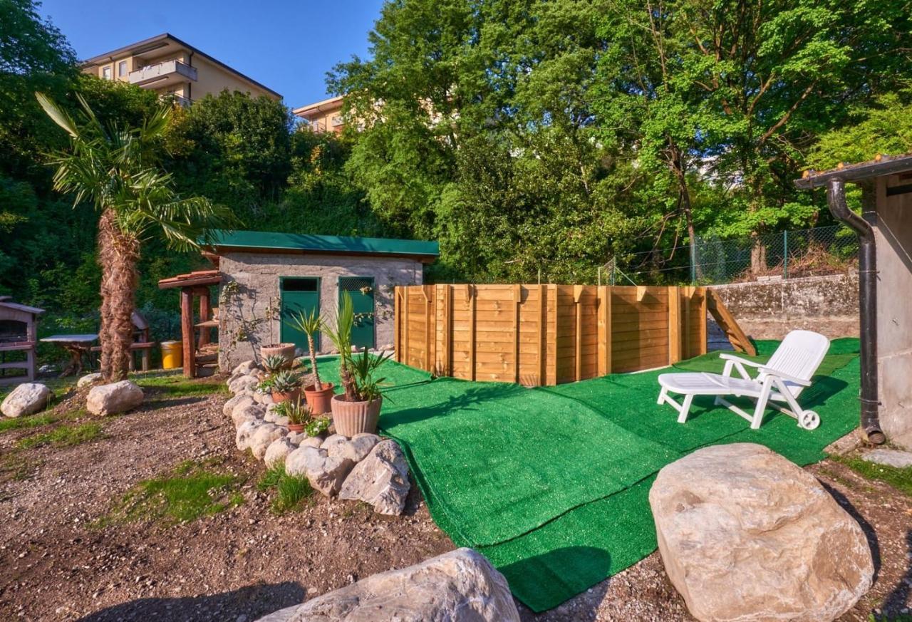 Casa Della Nonna Apartment อับบาเดีย ลาเรียนา ภายนอก รูปภาพ