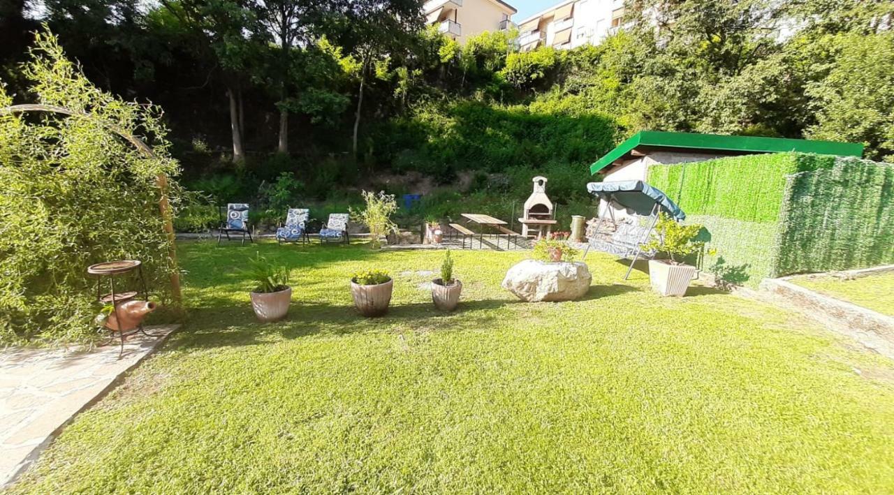 Casa Della Nonna Apartment อับบาเดีย ลาเรียนา ภายนอก รูปภาพ