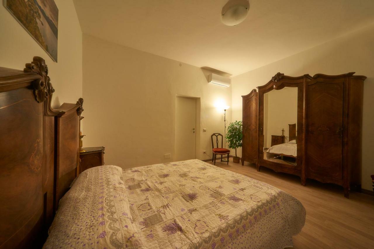 Casa Della Nonna Apartment อับบาเดีย ลาเรียนา ภายนอก รูปภาพ