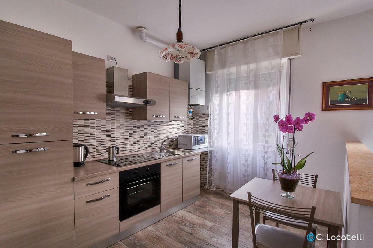 Casa Della Nonna Apartment อับบาเดีย ลาเรียนา ภายนอก รูปภาพ